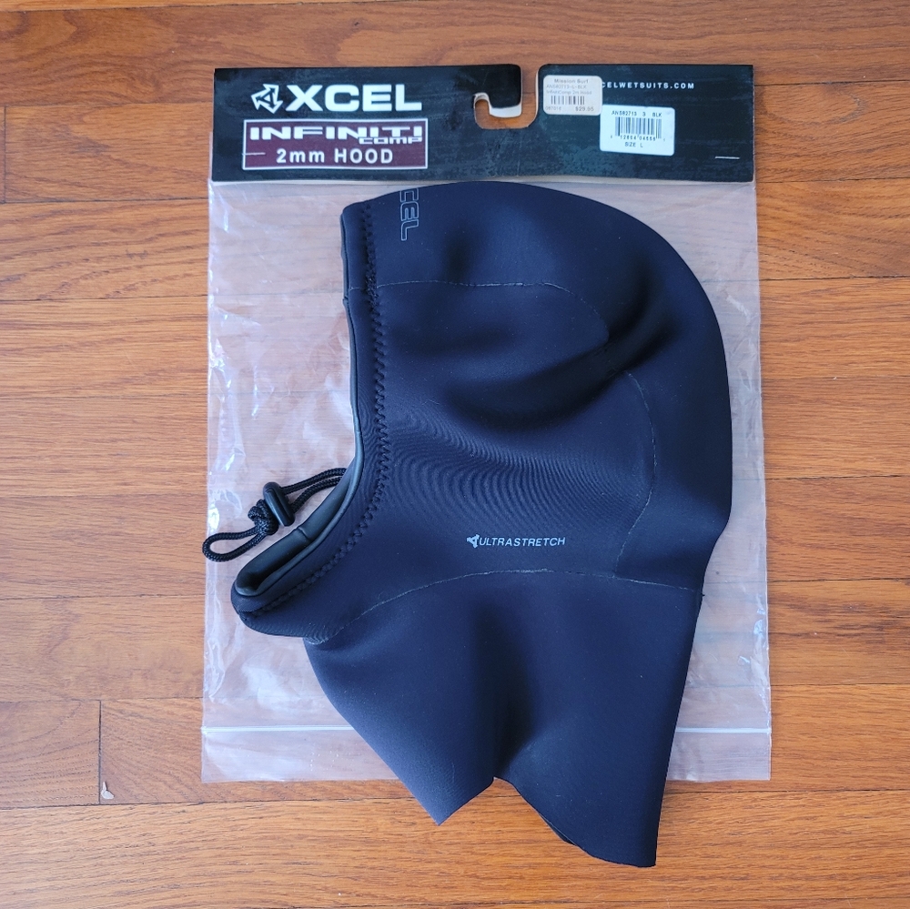 Excel 2mm hood - size Large. Never worn. In Orginal Package